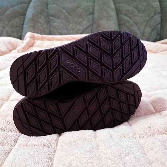 Продам женские ботинки ECCO Донецк