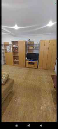 сдам 1 к.кв. ворошиловск. р. крытый рынок 30000 р. колонка . Донецк