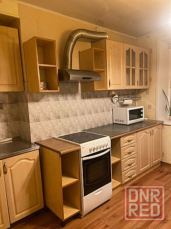 Сдам квартиру мкрн Комсомольский Макеевка - изображение 1