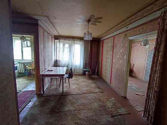 продам 2-комнатную квартиру на пл.Свободы Донецк