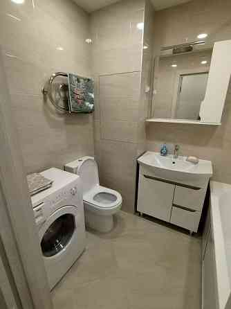 Сдаю однокомнатную квартиру 40.0 м² этаж 3, город Донецк, Киевский район, улица Шекспира Донецк