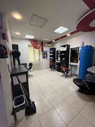Продается действующий салон красоты в Калининском районе Донецка Донецк