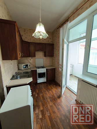 Крупногабаритная 3 к кв 87 м², Крытый рынок Донецк - изображение 1