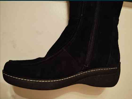 Зимние замшевые сапоги. Донецк