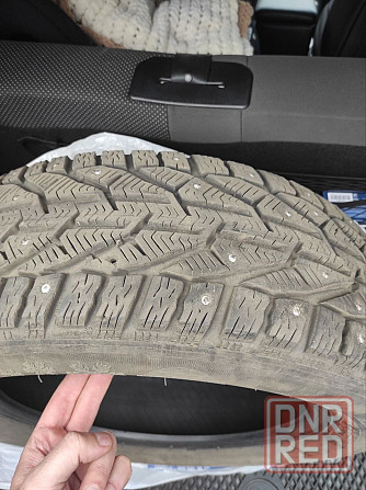 Шины 205/60/R16 зима шипованые Донецк - изображение 1