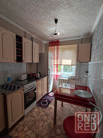 Сдам 2 - х ком. квартиру в Калининском р-не Донецка. Донецк - изображение 2