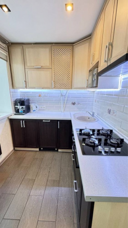 Сдача симпатичной 1 комнатной квартиры в Калининском районе, бульвар Шевченко Донецк