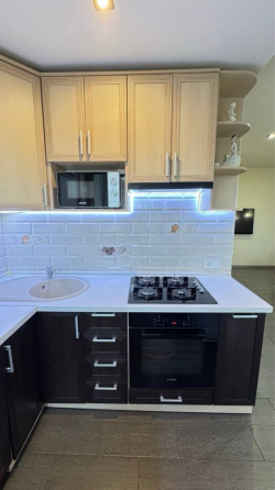 Сдача симпатичной 1 комнатной квартиры в Калининском районе, бульвар Шевченко Донецк