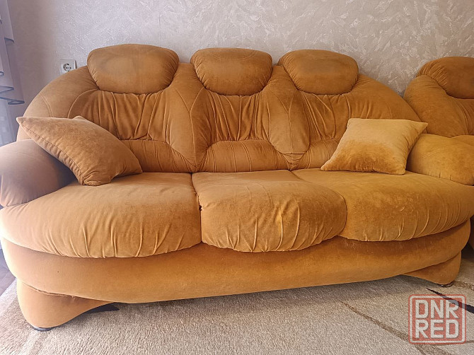 Продам мягкую мебель ( Диван и два Кресла ) Донецк - изображение 1