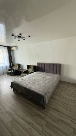 Сдам 1-комнатную квартиру в Куйбышевской районе, пл. Бакинских Комиссаров Донецк