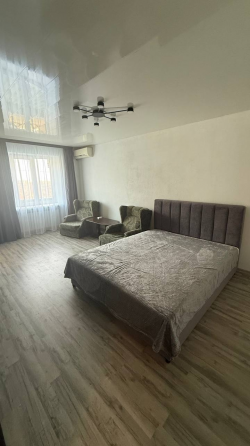 Сдам 1-комнатную квартиру в Куйбышевской районе, пл. Бакинских Комиссаров Донецк