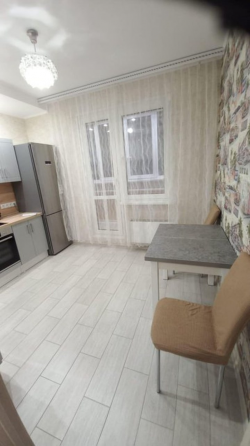 Сдаётся уютная 1-комнатная квартира в Пролетарском районе, рядом с парком Горького. Донецк