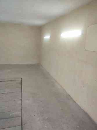 Продам гараж тсн ,, шахтёр,,ул.9-го Января 14Б Донецк