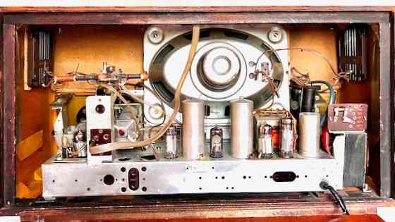 Радиоприёмник ламповый Loewe opta Донецк