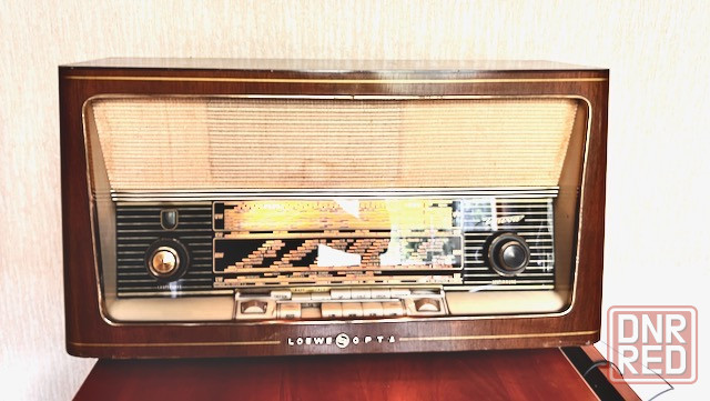 Радиоприёмник ламповый Loewe opta Донецк - изображение 2