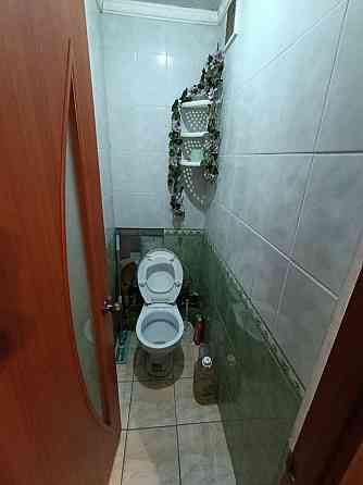 Продам 2 х ком. квартиру 4/5, 48 м2.Кировский район. Бирюзова 44. Донецк