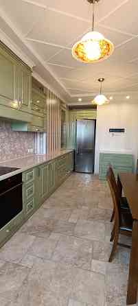 Сдам 3-х комн в Новостройке в Киевском р-не. Ремонт. Есть всё необходимое. Парковкоместо в паркинге. Донецк