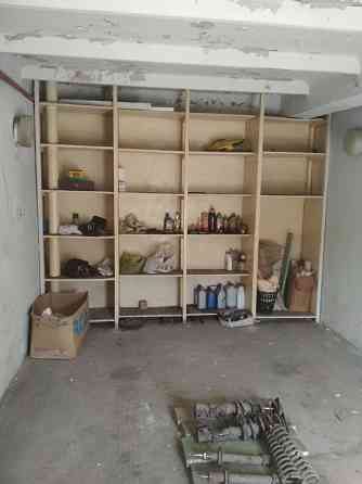 Продам гараж 440к.р. торг стадион шахтер. Донецк