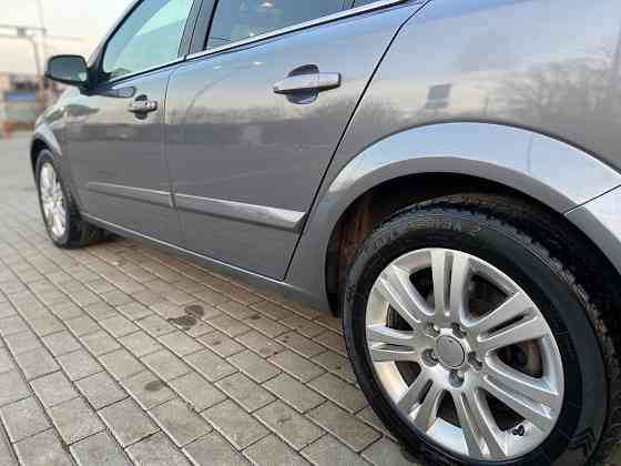 Opel Astra H рестайлинг Донецк