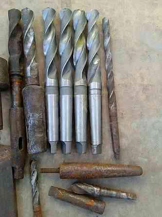 Токарный инструмент(резцы,сверла и тд.) Макеевка