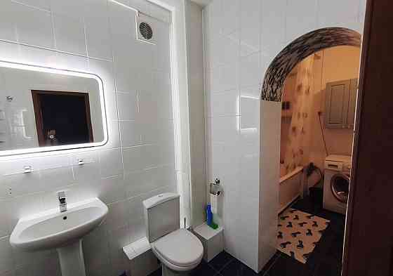 Сдаю двухкомнатную квартиру 65.0 м² этаж 4, город Донецк, Киевский район Донецк