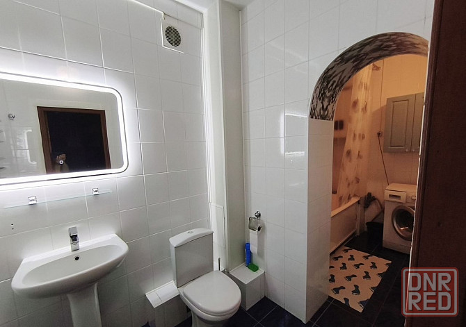 Сдаю двухкомнатную квартиру 65.0 м² этаж 4, город Донецк, Киевский район Донецк - изображение 1