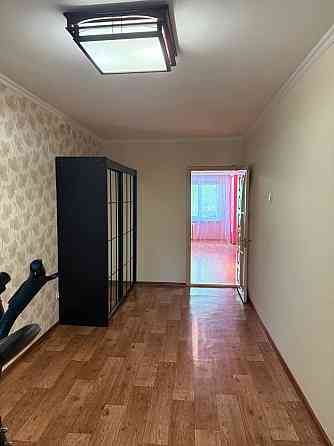 Продам 3-х.комнатную квартиру Петровский район "Тихий" 1/9 Донецк