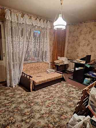 Продам квартиру в Петровском районе 4-х. комнатную 1/3 Донецк