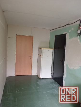 Комната в общежитии Лен. р-н. ул. Павлодарская с ремонтом. Вода круглосуточно. Донецк - изображение 4