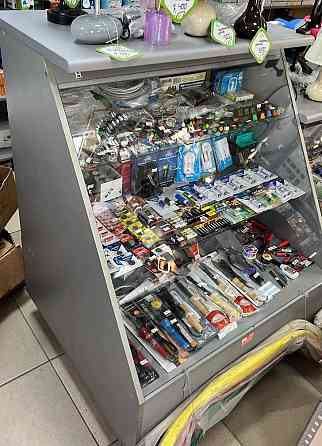 Торговые витрины,прилавки Макеевка