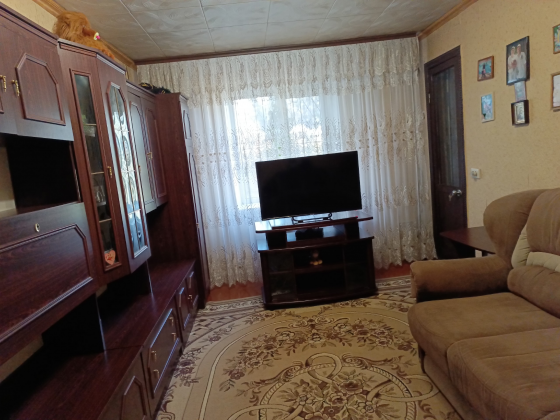 Продаю 2к на Бажанова Макеевка