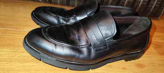 Мужские кожаные туфли черного цвета Донецк