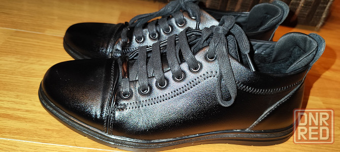 Туфли черные осенние на флисе для подростка р.40 Донецк - изображение 1