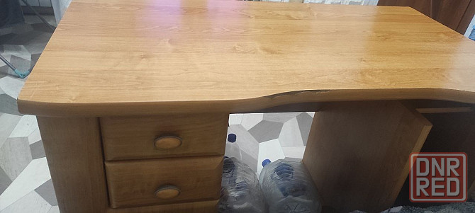 стол письменный Донецк - изображение 1