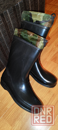 Резиновые сапоги черного цвета р.39 Донецк - изображение 1