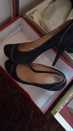 Стильная обувь в отличном состоянии Донецк