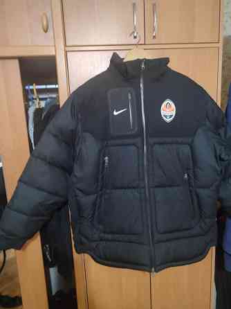 Пуховик фк шахтер Зугрэс