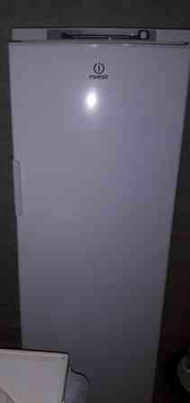 Продам морозильную камеру индэзит Донецк