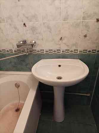 Сдам впервую хорошую пустую 3 комн в Петровском р-не ! Донецк