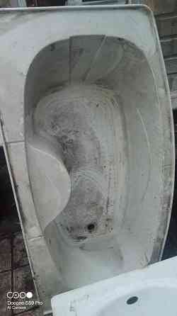 Продам ванную и поддоны для душевой Донецк