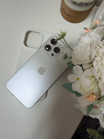 Продам iPhone 15 про Макс Донецк