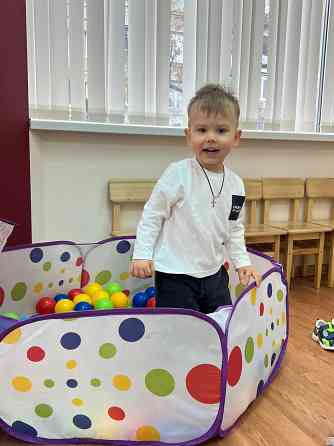 Детскому центру требуются воспитатели с оптом работы в дошкольном учреждении Донецк