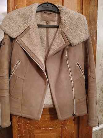 Одежда верхняя зимняя, демисезонная, подростковая девичья Макеевка