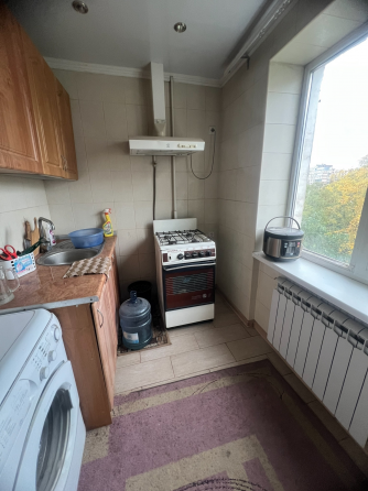 Продаю 1к на Зелёном Макеевка