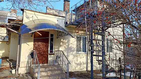 Продам свою уютную квартиру в Ленинском районе Донецк