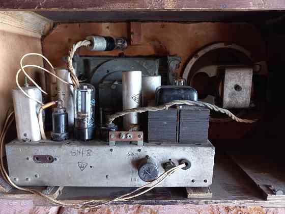 Ламповый радиоприемник Свердловск