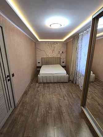 Торез, центр, продаётся 2х ком. квартира, Торез