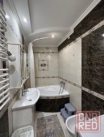 Сдам 3 к.кВ, Ворошиловский р-н, проспект Ватутина 22, вид на кинотеатр Звездочка Донецк - изображение 6