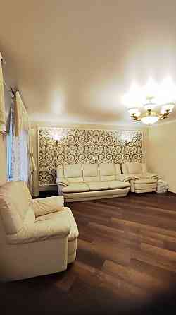 Продаётся 3х комнатная крупногабаритная квартира. Мариуполь