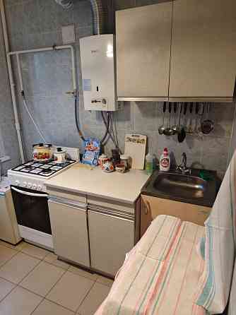 сдам 1 к.кв. ленинский р. ленинский исп. оборонная 15000 р. + свет залог 50%. Донецк